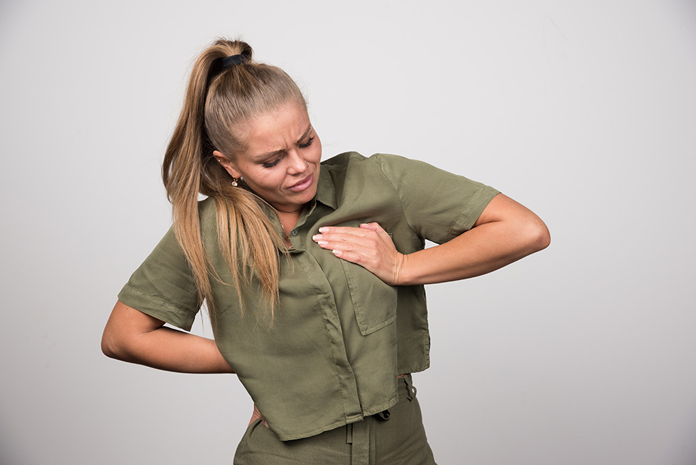 ΠΟΝΟΣ ΣΤΟ ΜΑΣΤΟ / ΜΑΣΤΟΔΥΝΙΑ